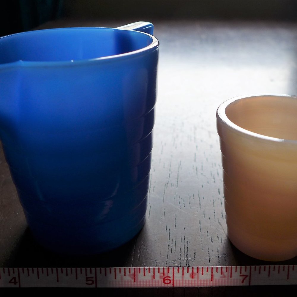 Akro Agate "Stacked Disk" Child's Tumbler and Pitcher